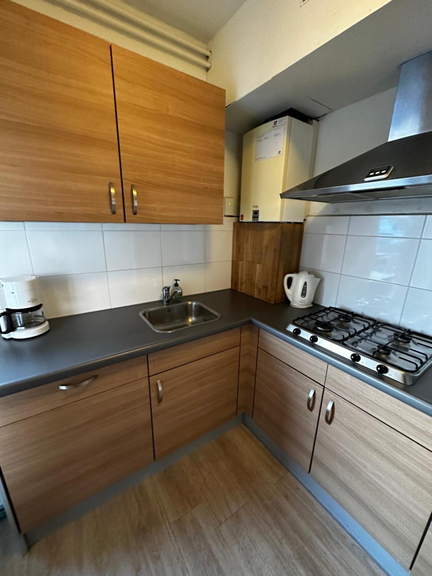 Lovely 2-Bedroom Apartment With Balcony Maastricht Bagian luar foto